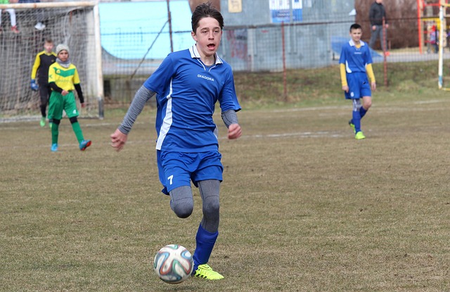 展现出不可 展现出不可