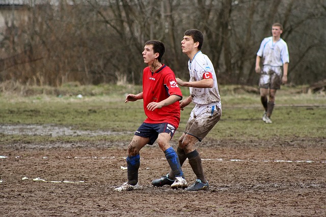 承担经济负 承担经济负